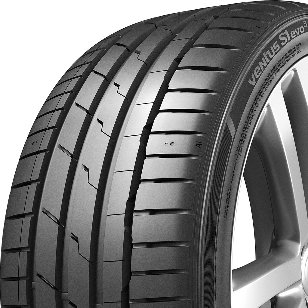 225/55R19XL 103Y Ultra High Performance Tire V3764