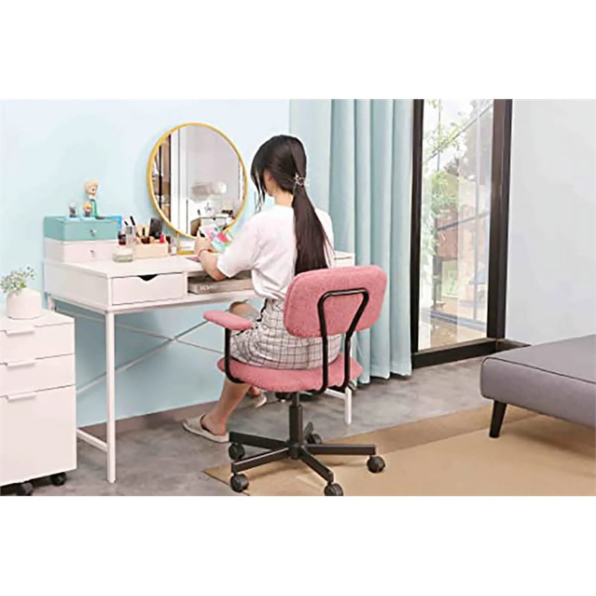 Pink Velvet Fabric Home Office Chair with Armrest O79766