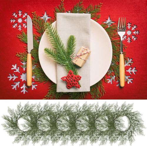 Round Christmas Placemats Set of 6 G6142