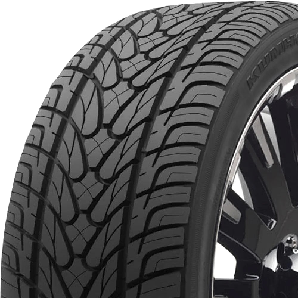 Set of 4 305/50R20 Tires X7538