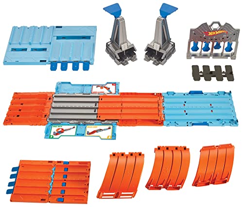 Toy Car Track Set with 2 Cars in 1:64 Scale I9529