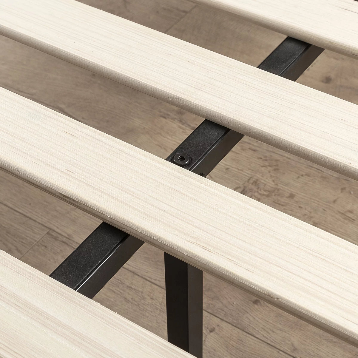 Wood Platform Bed Frame, Full K511